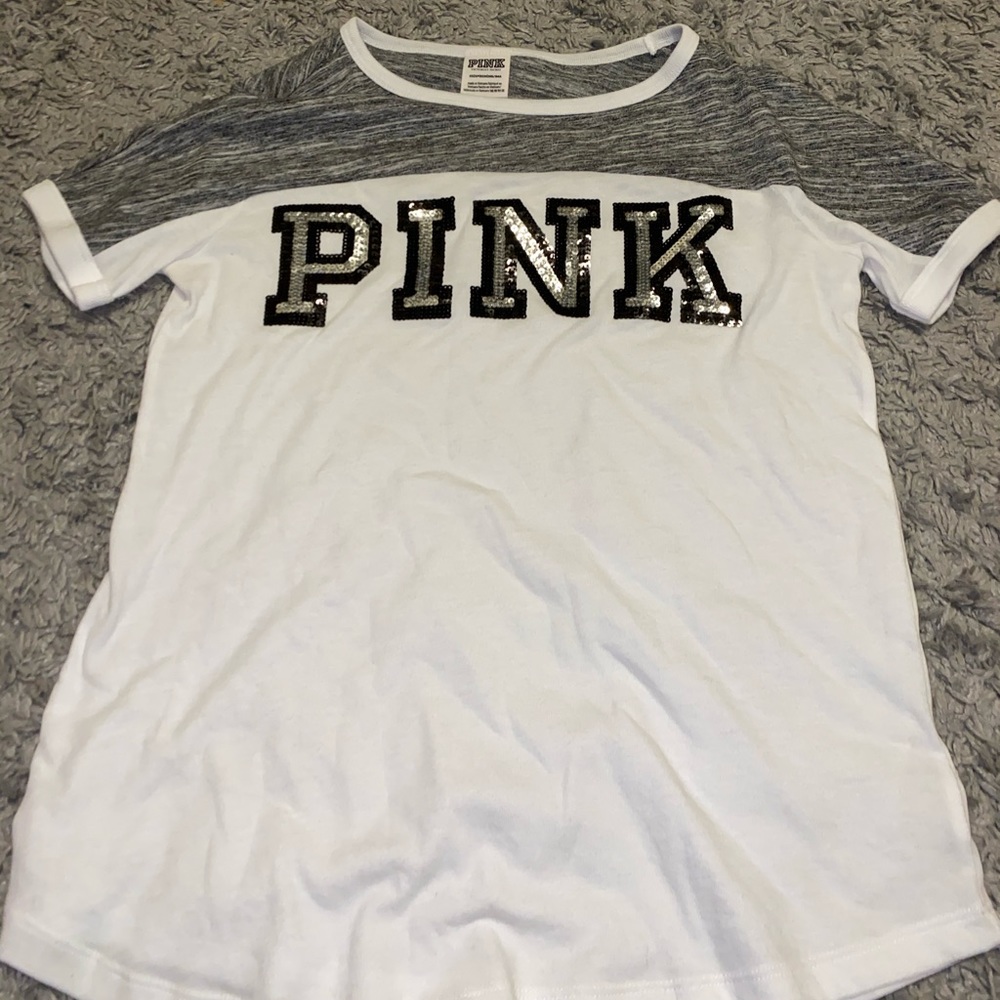 Victoria’s Secret PINK t shirt